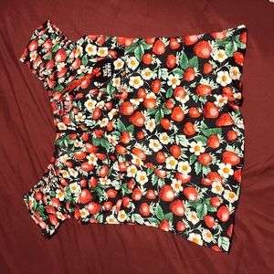 Hell Bunny XL Strawberries